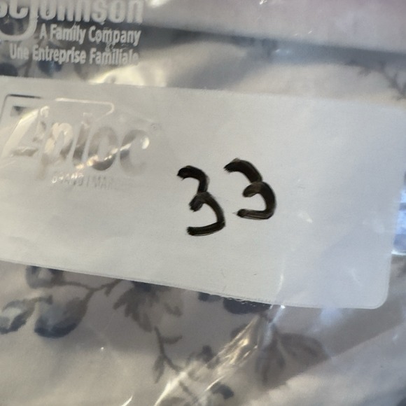 4 Lb Mixed Jewelry Modern Vintage crafter lot mismatched broken Some Wearable - Picture 7 of 7